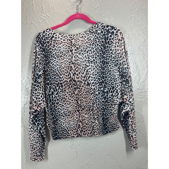 CHASER Black and White Leopard Print Pullover Knit Top Shirt Women's Size Small - Picture 3 of 5